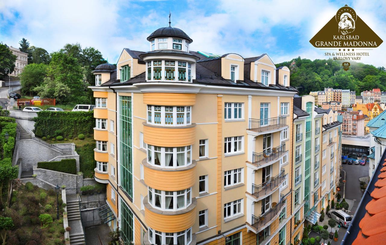 Hotel Karlsbad Grande Madonna Esterno foto