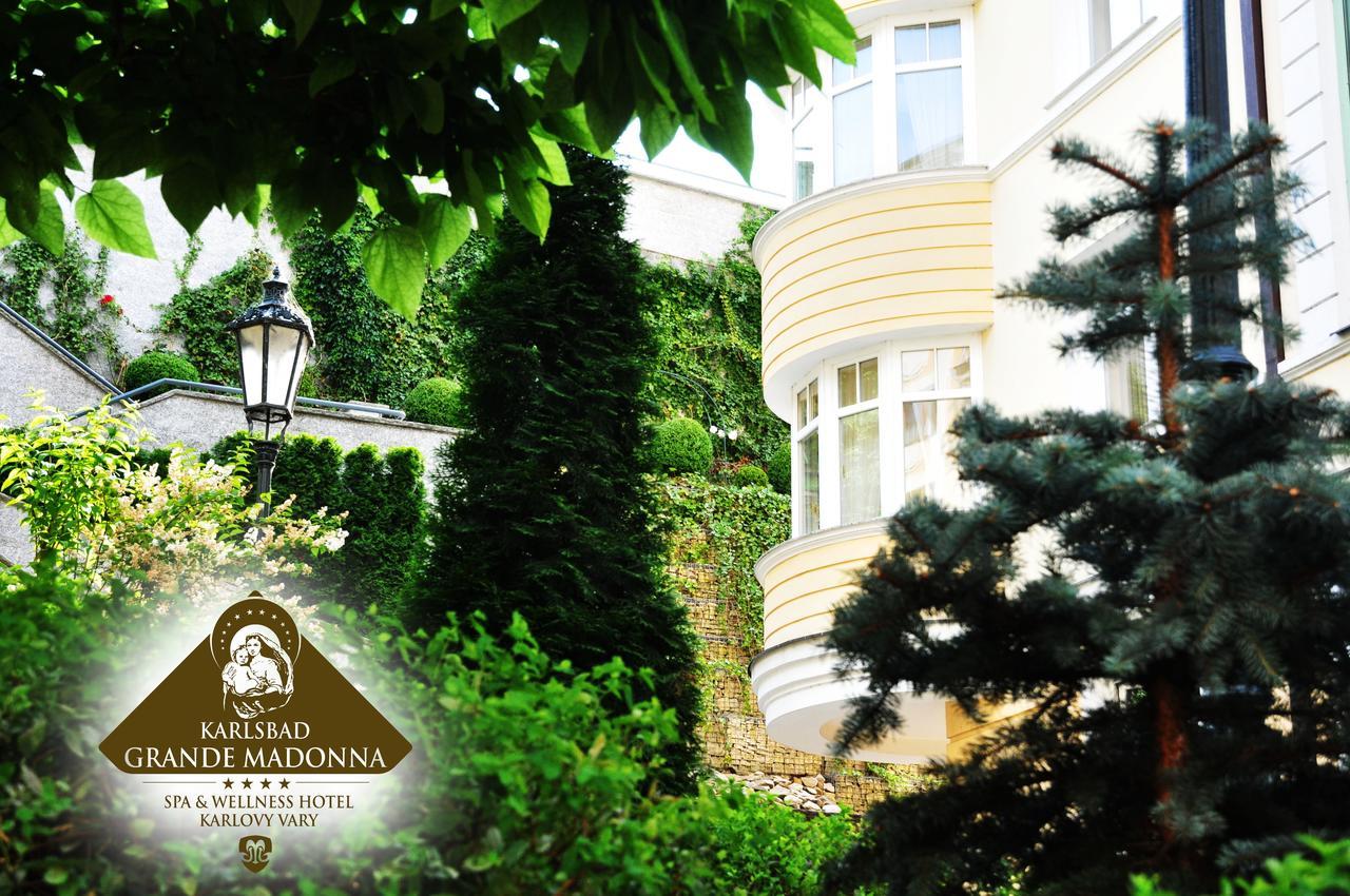 Hotel Karlsbad Grande Madonna Esterno foto